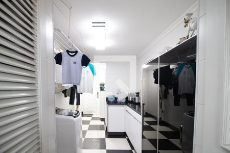 Apartamento à venda com 222m², 4 quartos e 4 vagasÁrea de Serviço