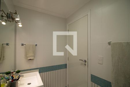 Apartamento à venda com 222m², 4 quartos e 4 vagasBanheiro da Suíte 1