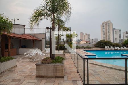 Apartamento à venda com 222m², 4 quartos e 4 vagasÁrea comum - Piscina
