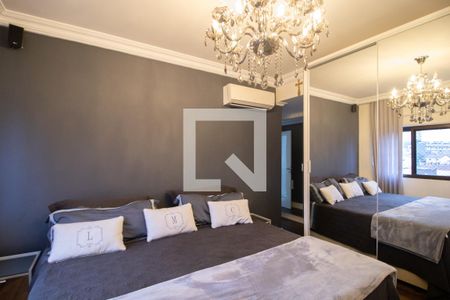 Apartamento à venda com 222m², 4 quartos e 4 vagasSuite 2