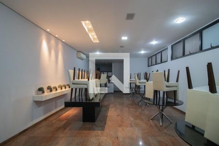 Apartamento à venda com 222m², 4 quartos e 4 vagasÁrea comum 