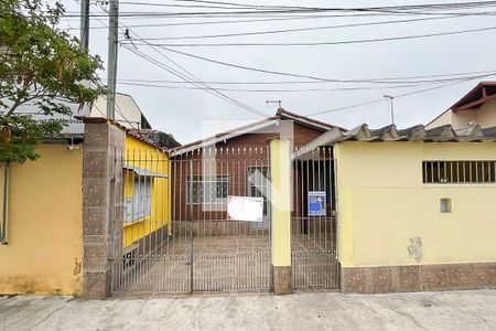 Fachada + plaquinha de casa à venda com 1 quarto, 100m² em Vila Vivaldi, São Bernardo do Campo