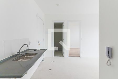 Sala / Cozinha / Lavanderia de apartamento para alugar com 2 quartos, 37m² em Vila Gomes, São Paulo