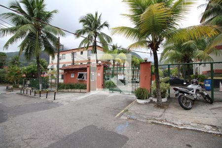 Apartamento para alugar com 50m², 2 quartos e 1 vagaFachada da Portaria