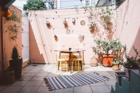 Casa à venda com 105m², 2 quartos e 1 vagaChurrasqueira