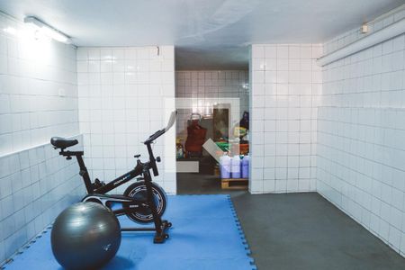 Casa à venda com 105m², 2 quartos e 1 vagaPorão