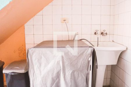 Casa à venda com 105m², 2 quartos e 1 vagaÁrea de Serviço