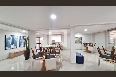Apartamento para alugar com 68m², 2 quartos e 1 vagaÁrea comum