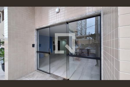 Apartamento para alugar com 68m², 2 quartos e 1 vagaÁrea comum