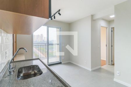 Sala/Cozinha de apartamento para alugar com 2 quartos, 36m² em Jardim Caravelas, São Paulo