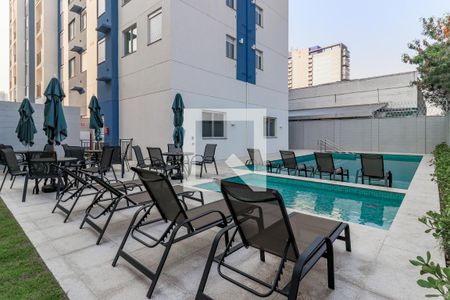 Apartamento para alugar com 36m², 2 quartos e sem vaga Apartamento para alugar com 36m², 2 quartos e sem vagaÁrea comum - Piscina