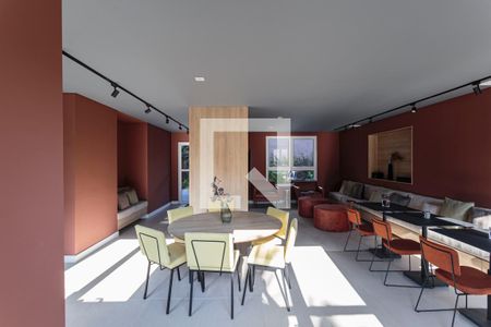 Apartamento para alugar com 38m², 2 quartos e sem vagaÁrea comum - Salão de festas