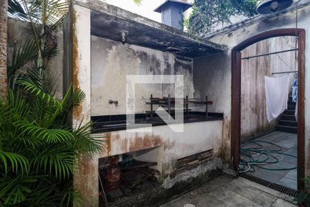 Casa à venda com 985m², 5 quartos e 5 vagas Casa à venda com 985m², 5 quartos e 5 vagasÁrea externa