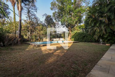 Casa à venda com 985m², 5 quartos e 5 vagas Casa à venda com 985m², 5 quartos e 5 vagasÁrea externa