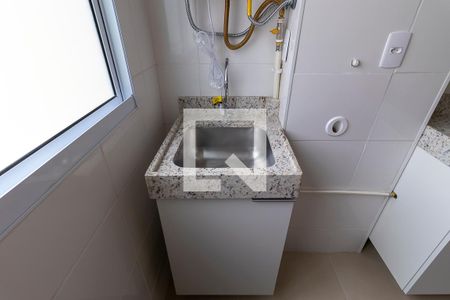 Apartamento para alugar com 70m², 2 quartos e 1 vagaÁrea de serviço