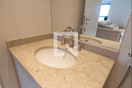Apartamento à venda com 67m², 1 quarto e 1 vagaBanheiro 2