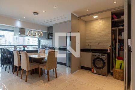 Apartamento à venda com 67m², 1 quarto e 1 vagaÁrea de Serviço