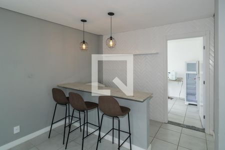 Apartamento para alugar com 48m², 2 quartos e sem vaga Apartamento para alugar com 48m², 2 quartos e sem vagaÁrea comum - Salão de festas