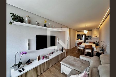 Sala de apartamento à venda com 2 quartos, 66m² em Campo Belo, São Paulo