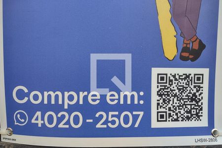 Casa à venda com 240m², 4 quartos e 2 vagas Casa à venda com 240m², 4 quartos e 2 vagas2PSP3500-2806 LHSW-2806