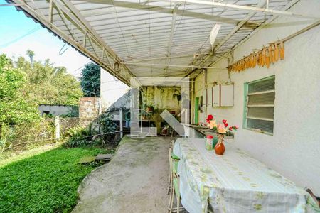 Casa à venda com 57m², 2 quartos e 1 vaga Casa à venda com 57m², 2 quartos e 1 vagaÁrea de Serviço