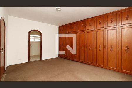 Casa à venda com 450m², 6 quartos e 11 vagasSuíte 2