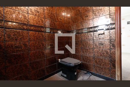 Casa à venda com 450m², 6 quartos e 11 vagasBanheiro 2