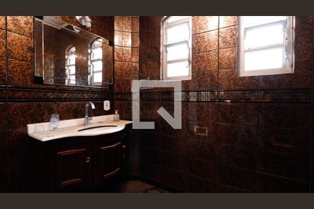 Casa à venda com 450m², 6 quartos e 11 vagasBanheiro 2