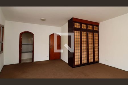 Casa à venda com 450m², 6 quartos e 11 vagasSuíte 1