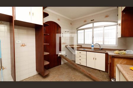 Casa à venda com 450m², 6 quartos e 11 vagasCozinha