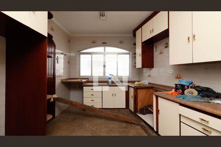 Casa à venda com 450m², 6 quartos e 11 vagasCozinha