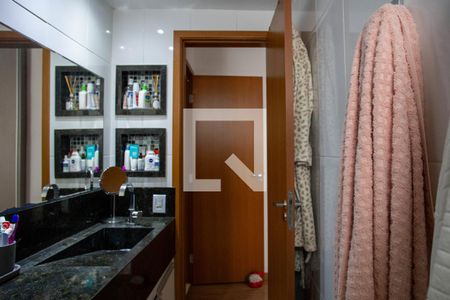 Banheiro da Suíte de apartamento à venda com 3 quartos, 398m² em Fernão Dias, Belo Horizonte