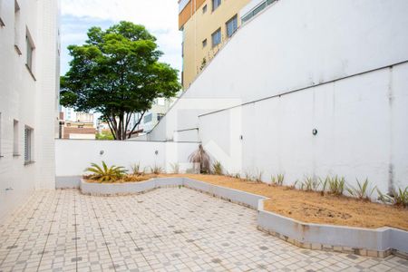 Apartamento à venda com 398m², 3 quartos e 4 vagas Apartamento à venda com 398m², 3 quartos e 4 vagasÁrea externa