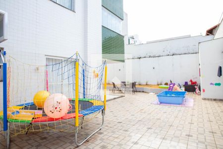 Apartamento à venda com 398m², 3 quartos e 4 vagas Apartamento à venda com 398m², 3 quartos e 4 vagasÁrea externa