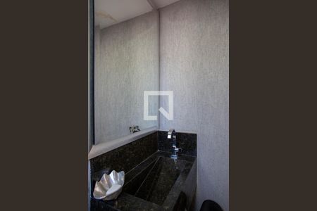 Apartamento à venda com 398m², 3 quartos e 4 vagas Apartamento à venda com 398m², 3 quartos e 4 vagasLavabo