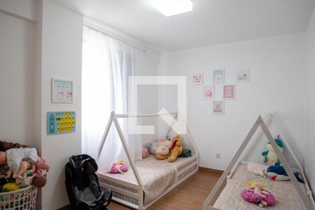 Apartamento à venda com 398m², 3 quartos e 4 vagas Apartamento à venda com 398m², 3 quartos e 4 vagasQuarto