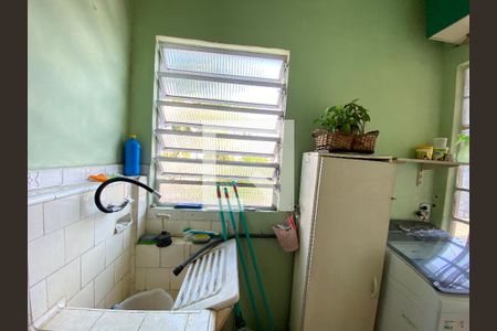 Casa à venda com 323m², 3 quartos e 2 vagas Casa à venda com 323m², 3 quartos e 2 vagasÁrea de Serviço