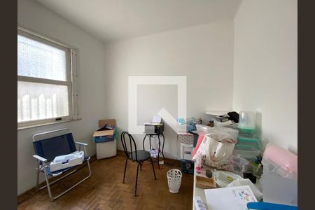 Casa à venda com 323m², 3 quartos e 2 vagas Casa à venda com 323m², 3 quartos e 2 vagasQuarto 3