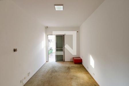 Casa à venda com 300m², 4 quartos e 3 vagasQuarto