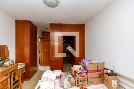 Casa à venda com 300m², 4 quartos e 3 vagasSuíte 2