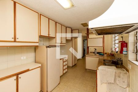 Casa à venda com 300m², 4 quartos e 3 vagasCozinha