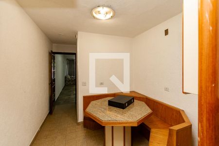 Casa à venda com 300m², 4 quartos e 3 vagasCopa/ Cozinha