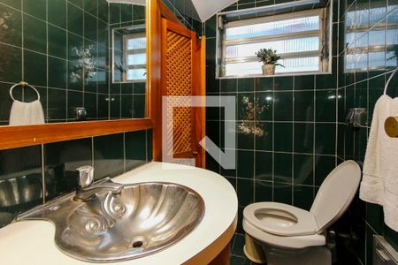 Casa à venda com 300m², 4 quartos e 3 vagasLavabo