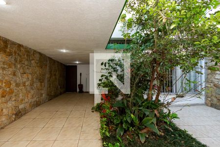 Casa à venda com 300m², 4 quartos e 3 vagasGaragem