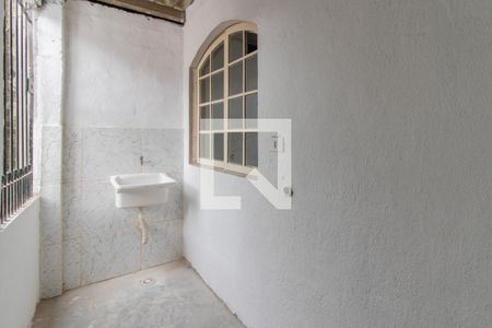 Casa para alugar com 50m², 1 quarto e sem vagaÁrea de Serviço