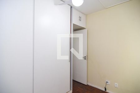 Apartamento à venda com 95m², 3 quartos e sem vagaQuarto