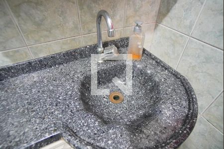 Banheiro Corredor de casa à venda com 3 quartos, 180m² em Sarandi, Porto Alegre