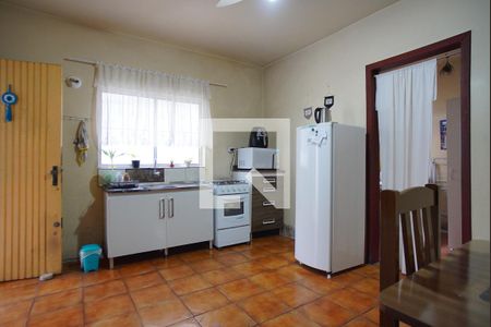 Cozinha de casa à venda com 3 quartos, 180m² em Sarandi, Porto Alegre