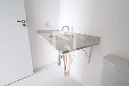 Apartamento à venda com 66m², 2 quartos e 1 vagaBanheiro da Suíte