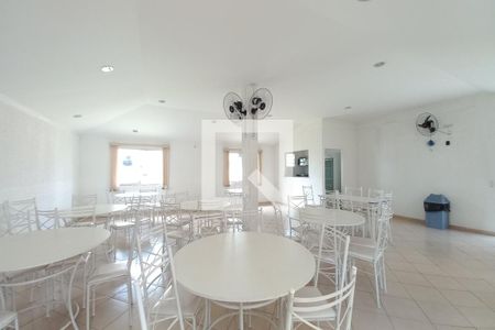 Apartamento para alugar com 42m², 2 quartos e 1 vagaÁrea comum - Salão de festas